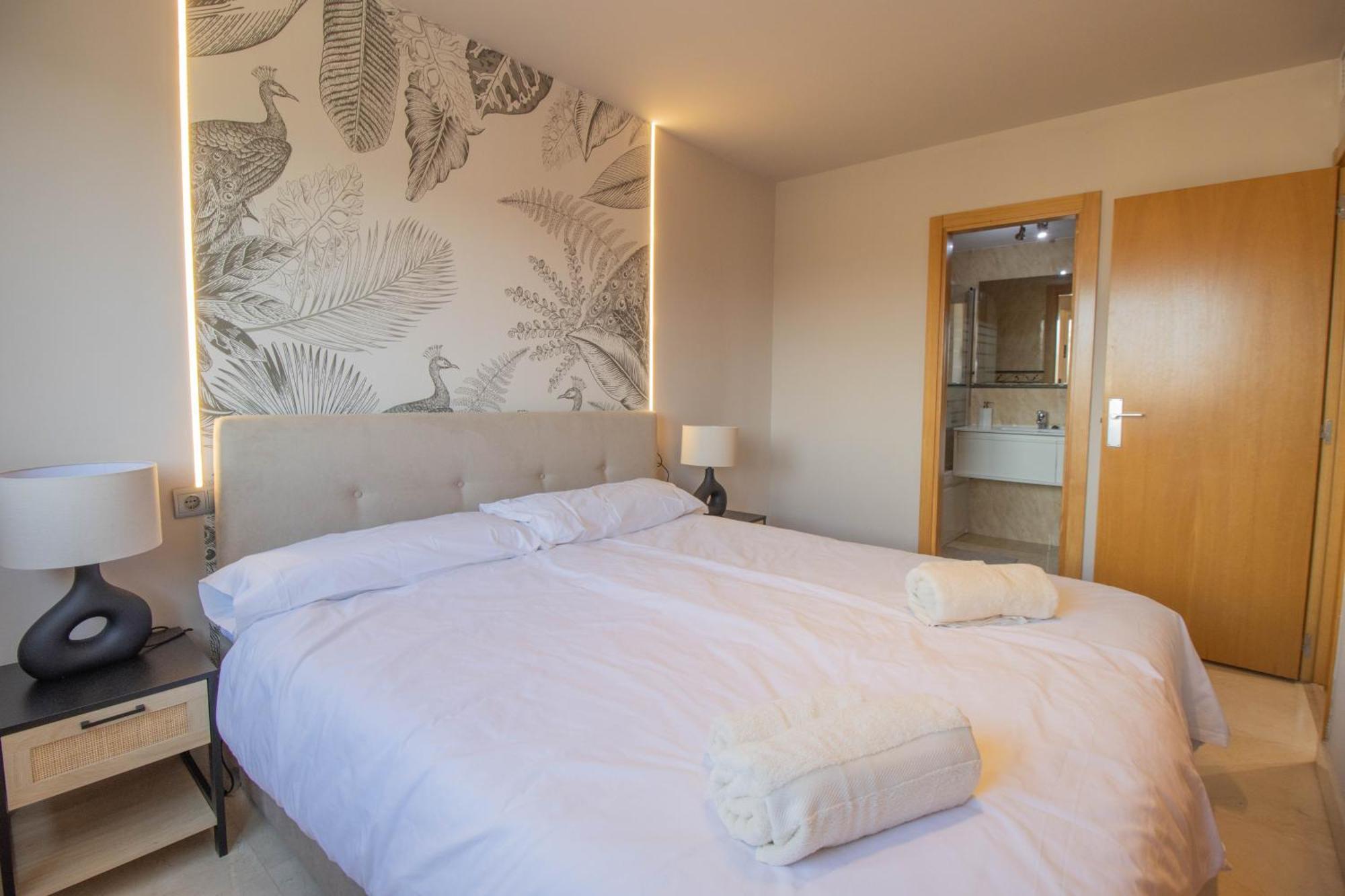 Beachfront Oasis Malaga Exterior photo